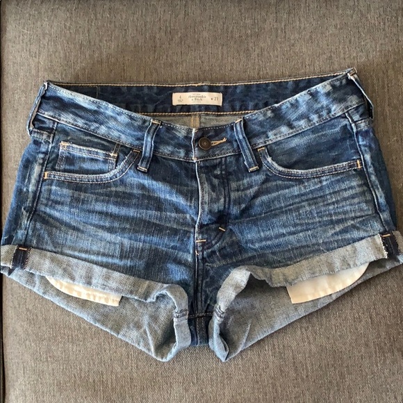 Abercrombie and Fitch jean shorts - Picture 1 of 5